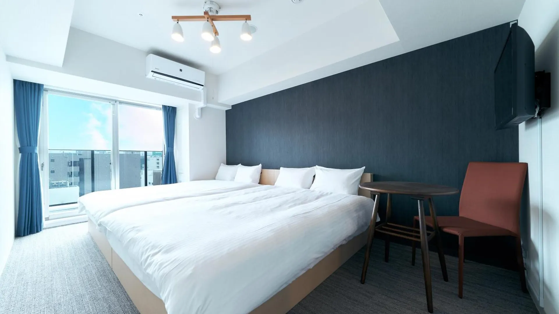 Stayat Osaka Shinsaibashi East 0*,  Japan