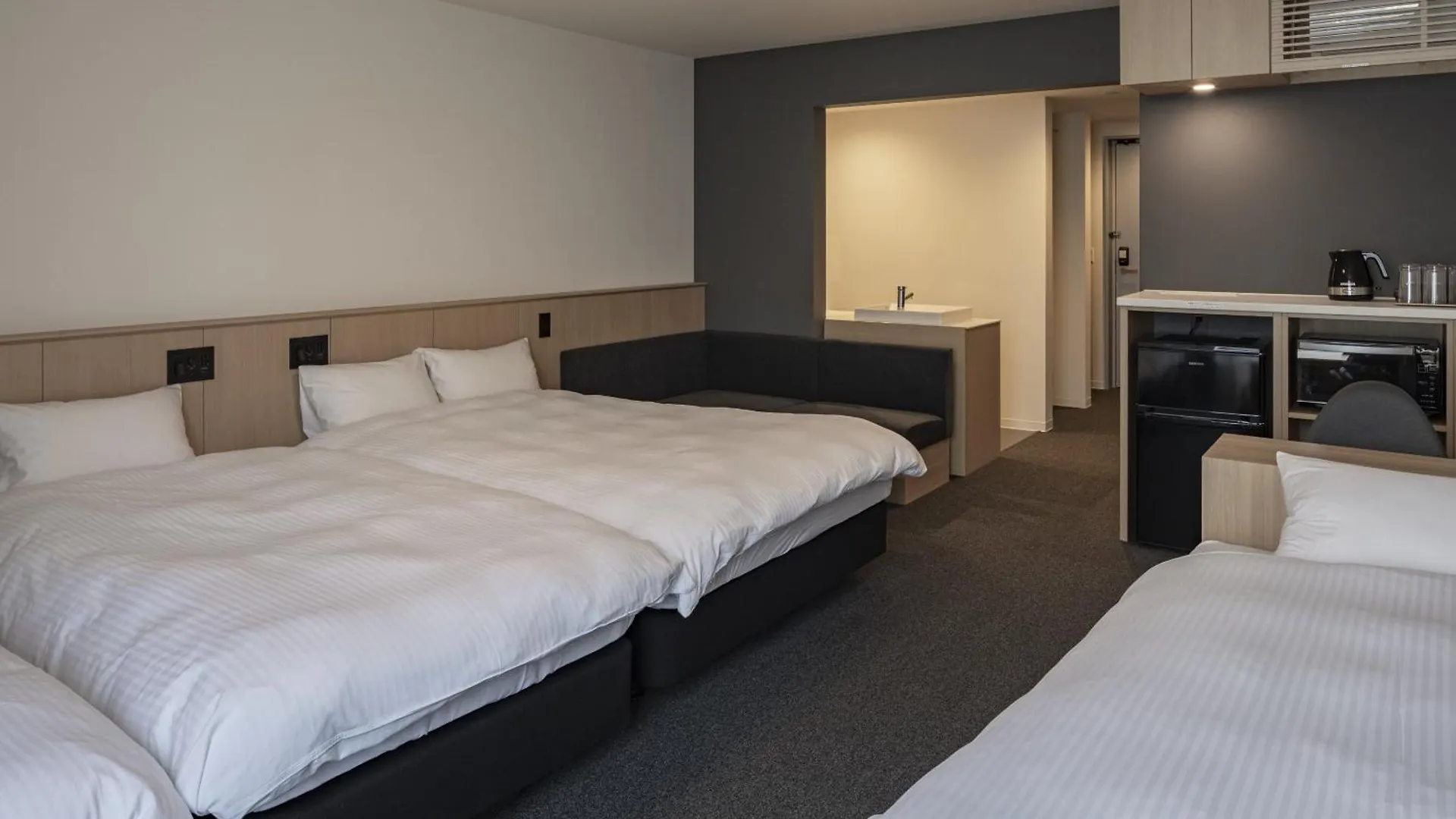 Apartment Stayat Osaka Shinsaibashi East