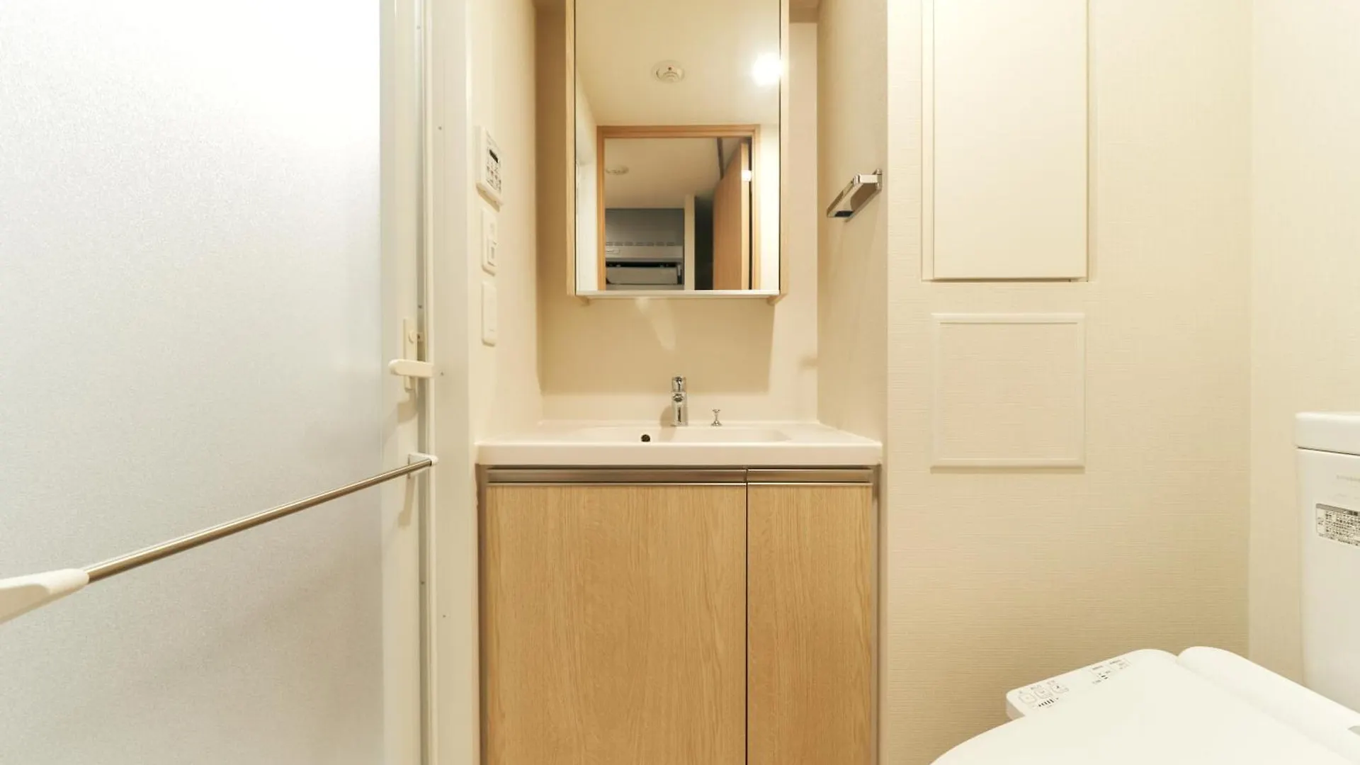 Stayat Osaka Shinsaibashi East Apartment